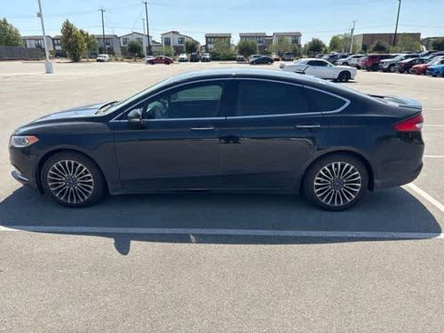 Used 2017 Ford Fusion Titanium FWD image 2