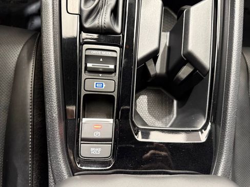 Used 2024 Honda Accord Sport image 37
