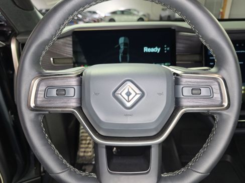 Used 2024 Rivian R1T Adventure AWD/4WD image 15