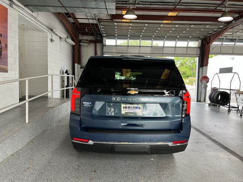 New 2026 Chevrolet Suburban LS w/ Max Trailering Package RWD image 7