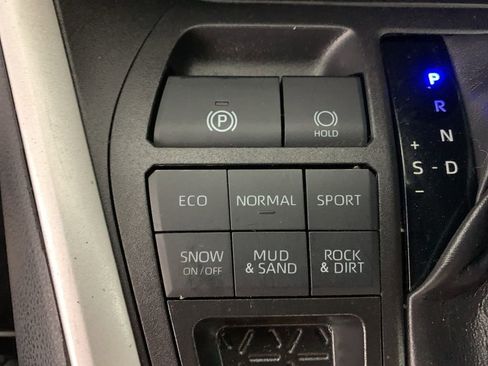 Used 2024 Toyota RAV4 LE image 26