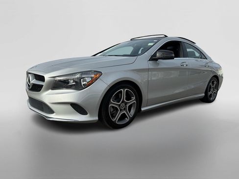 Used 2018 Mercedes-Benz CLA 250 CLA 250 image 9