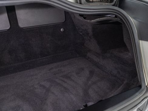 Used 2018 Aston Martin DB11 V12 image 37