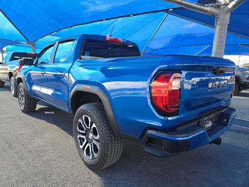 Certified 2023 GMC Canyon AT4 w/ AT4 Premium Package image 3