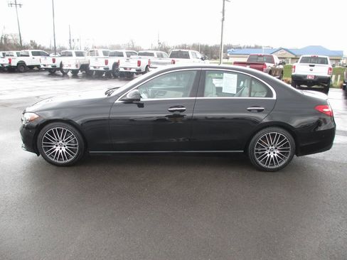 Used 2022 Mercedes-Benz C 300 4MATIC Sedan image 10