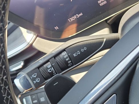Certified 2026 Buick Enclave Preferred FWD image 27