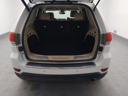 Used 2019 Jeep Grand Cherokee Limited RWD image 29