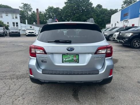 Used 2017 Subaru Outback 2.5i Limited AWD/4WD image 9