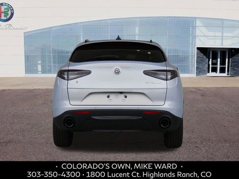 New 2025 Alfa Romeo Stelvio Sprint image 4