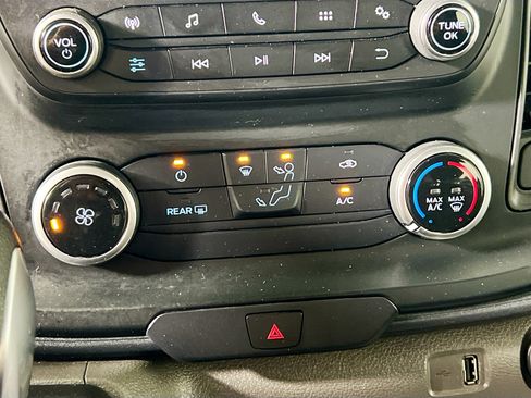 Used 2021 Ford Transit 350 XLT image 24