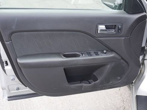 Used 2011 Mercury Milan w/ 102A Rapid Spec Order Code FWD image 9