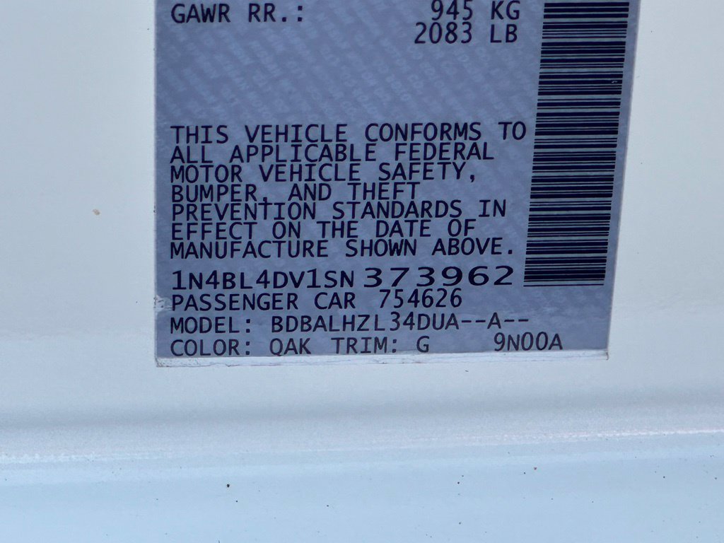 Used 2025 Nissan Altima 2.5 SV FWD image 42