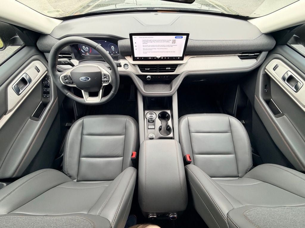 New 2026 Ford Explorer Active w/ Active Comfort Package RWD image 16