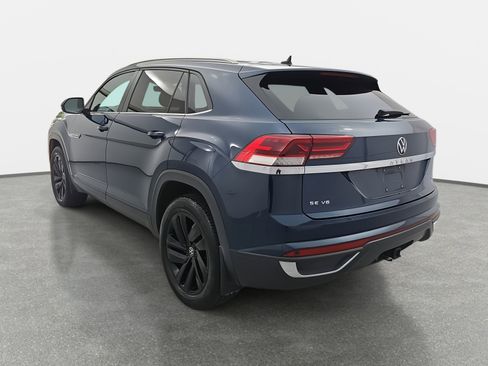 Used 2023 Volkswagen Atlas Cross Sport SE image 5