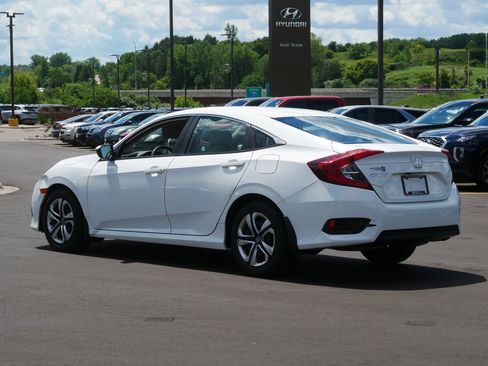 Used 2018 Honda Civic LX image 8