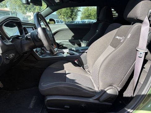 Used 2021 Dodge Challenger SRT Hellcat RWD image 10