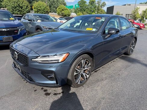 Used 2024 Volvo S60 B5 Plus AWD/4WD image 1
