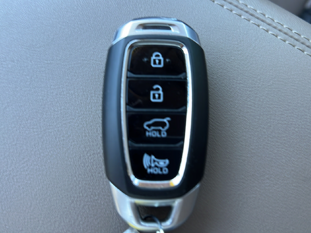 Used 2020 Hyundai Santa Fe Limited FWD image 35