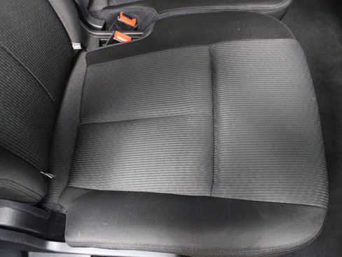 Used 2020 Ford Expedition XLT image 28