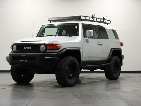 Used 2007 Toyota FJ Cruiser 4WD image 8