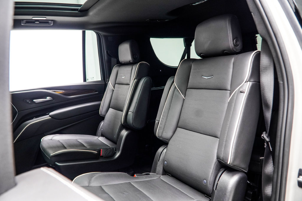 Used 2023 Cadillac Escalade ESV Premium Luxury w/ Touring Package AWD/4WD image 56