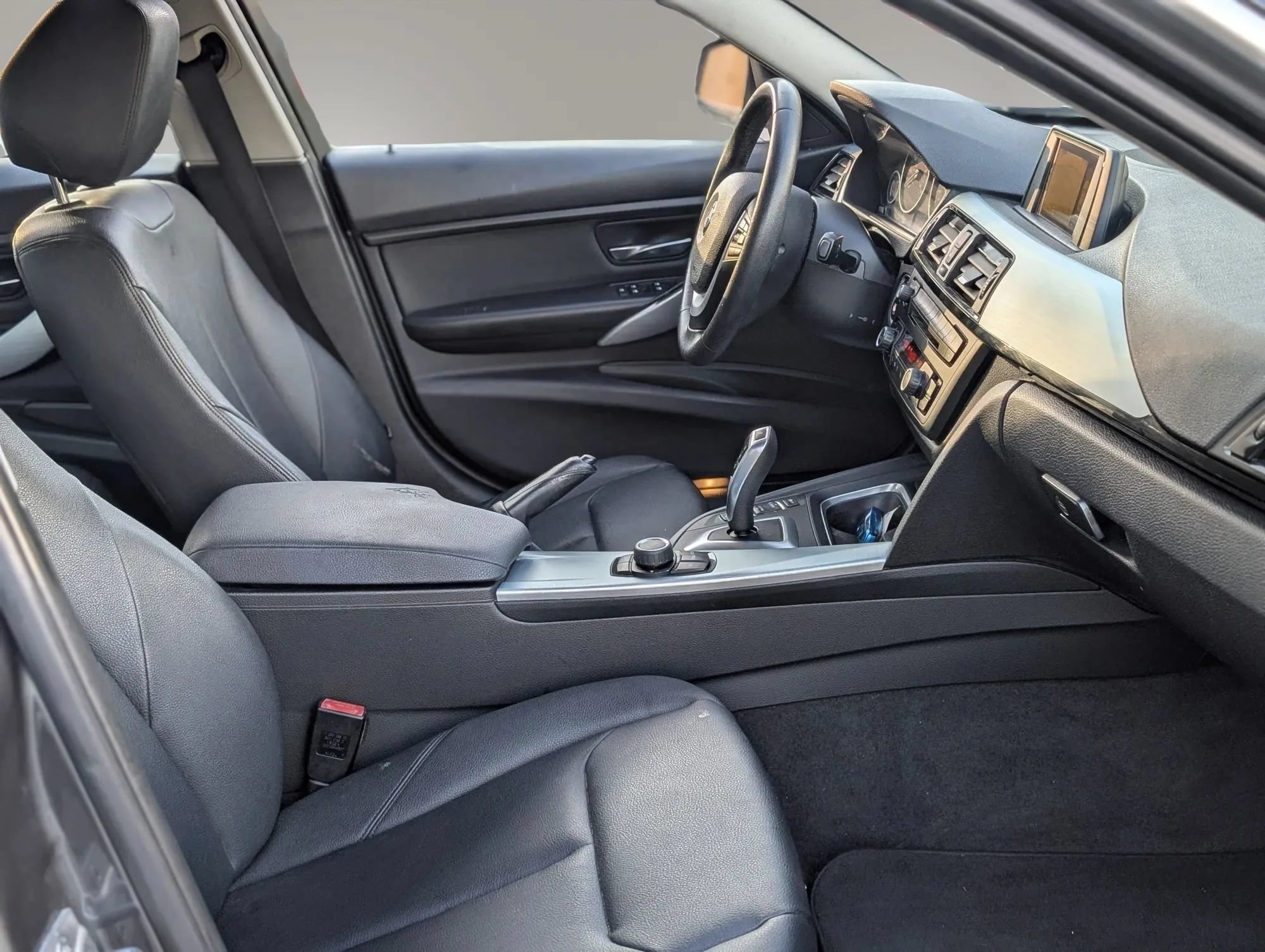 Used 2015 BMW 335i Sedan RWD image 25