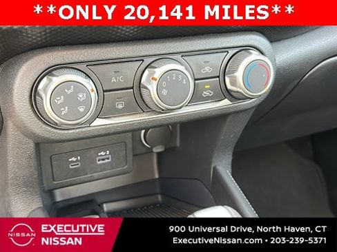 Certified 2024 Nissan Kicks SV image 16