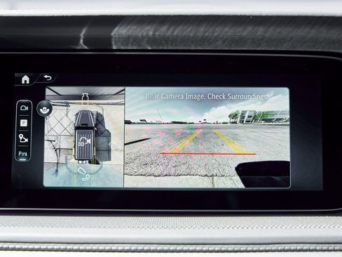 Used 2025 Mercedes-Benz G 63 AMG 4MATIC image 82