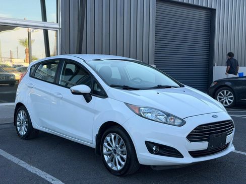 Used 2014 Ford Fiesta SE w/ Equipment Group 201A FWD image 15