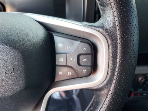 Used 2021 Ford Bronco Badlands image 14