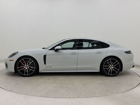 Used 2022 Porsche Panamera GTS AWD/4WD image 2