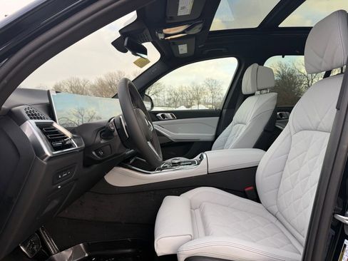 New 2026 BMW X5 M60i image 17