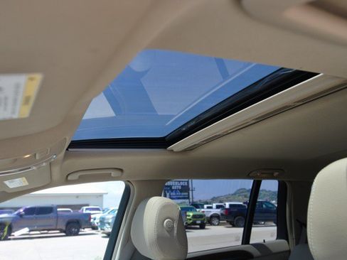 Used 2015 Mercedes-Benz GL 450 4MATIC image 17