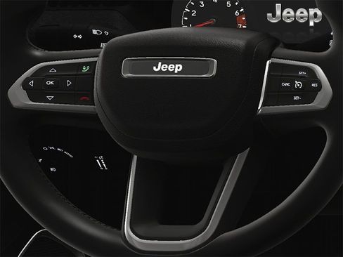 New 2024 Jeep Compass Latitude w/ Sun and Sound Group image 25