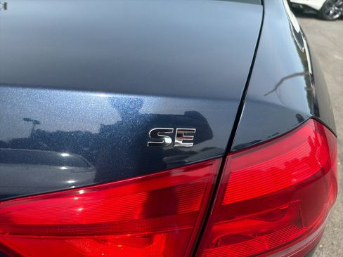 Used 2013 Volkswagen Passat 2.5 SE image 9