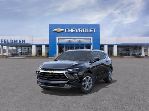 New 2026 Chevrolet Blazer LT w/ Convenience Package FWD image 8