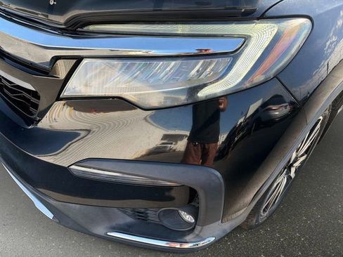 Used 2019 Honda Pilot Touring image 9