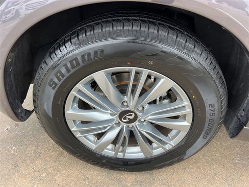 Used 2024 INFINITI QX80 Luxe image 15