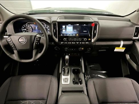 New 2026 Nissan Frontier SV AWD/4WD image 6