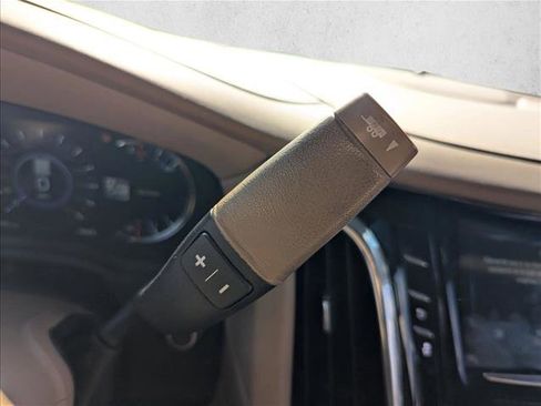 Used 2018 Cadillac Escalade ESV Platinum image 12