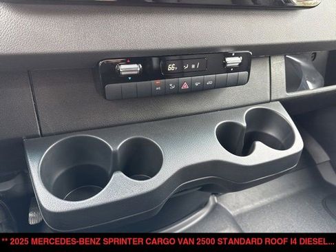New 2025 Mercedes-Benz Sprinter 2500 image 21