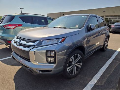 Used 2023 Mitsubishi Outlander Sport ES AWD/4WD image 1