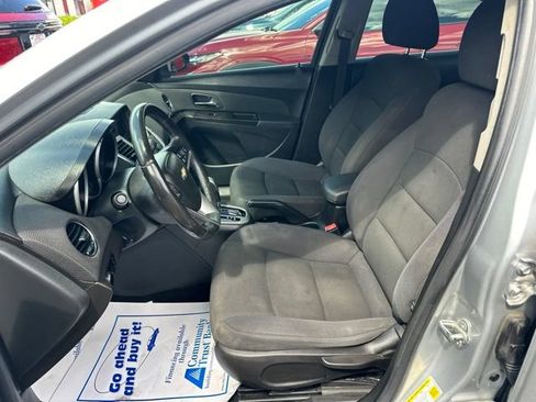 Used 2012 Chevrolet Cruze LT FWD image 18