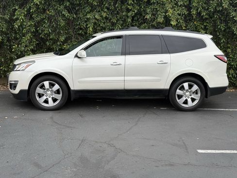 Used 2014 Chevrolet Traverse LTZ AWD/4WD image 6