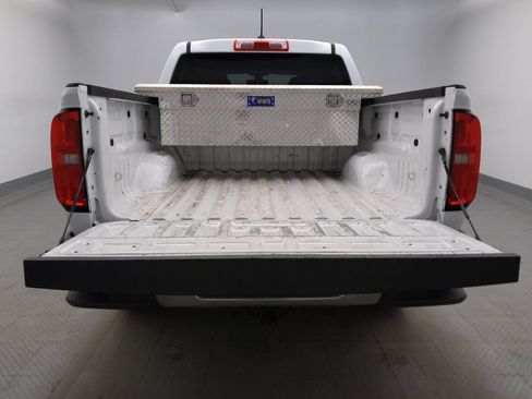 Used 2020 Chevrolet Colorado W/T w/ WT Convenience Package AWD/4WD image 29