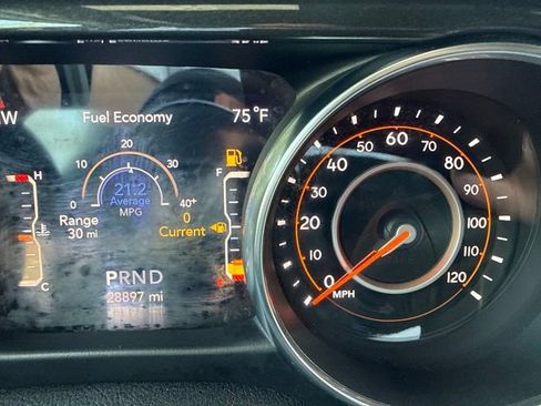 Used 2020 Jeep Wrangler Unlimited Sahara AWD/4WD image 18
