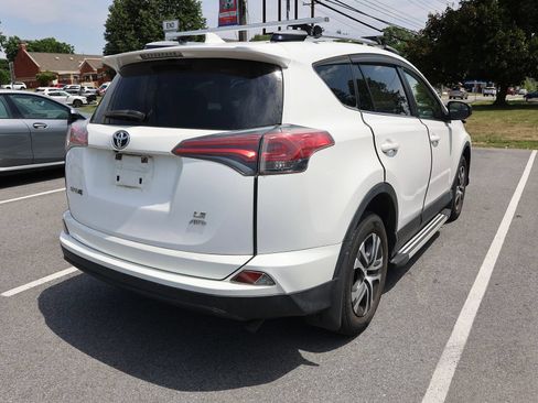 Used 2017 Toyota RAV4 LE w/ All Weather Liner Package AWD/4WD image 6