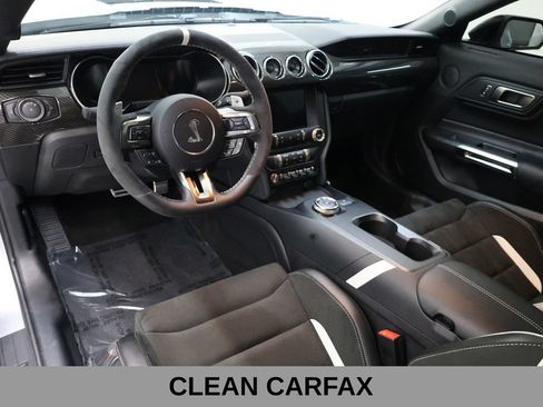Used 2020 Ford Mustang Shelby GT500 w/ Carbon Fiber Track Pack RWD image 14