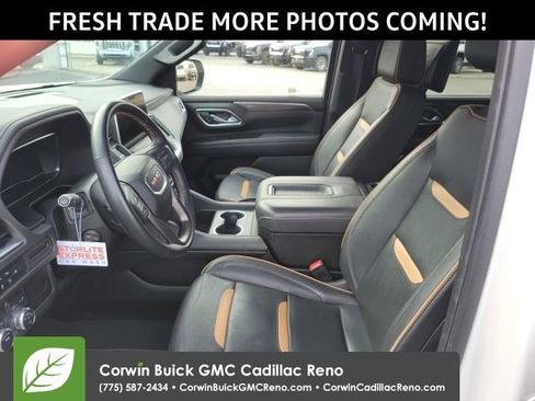 Used 2023 GMC Yukon XL AT4 image 2