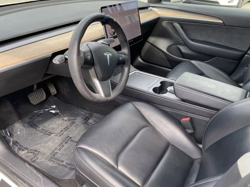 Used 2021 Tesla Model 3 Standard Range Plus image 10